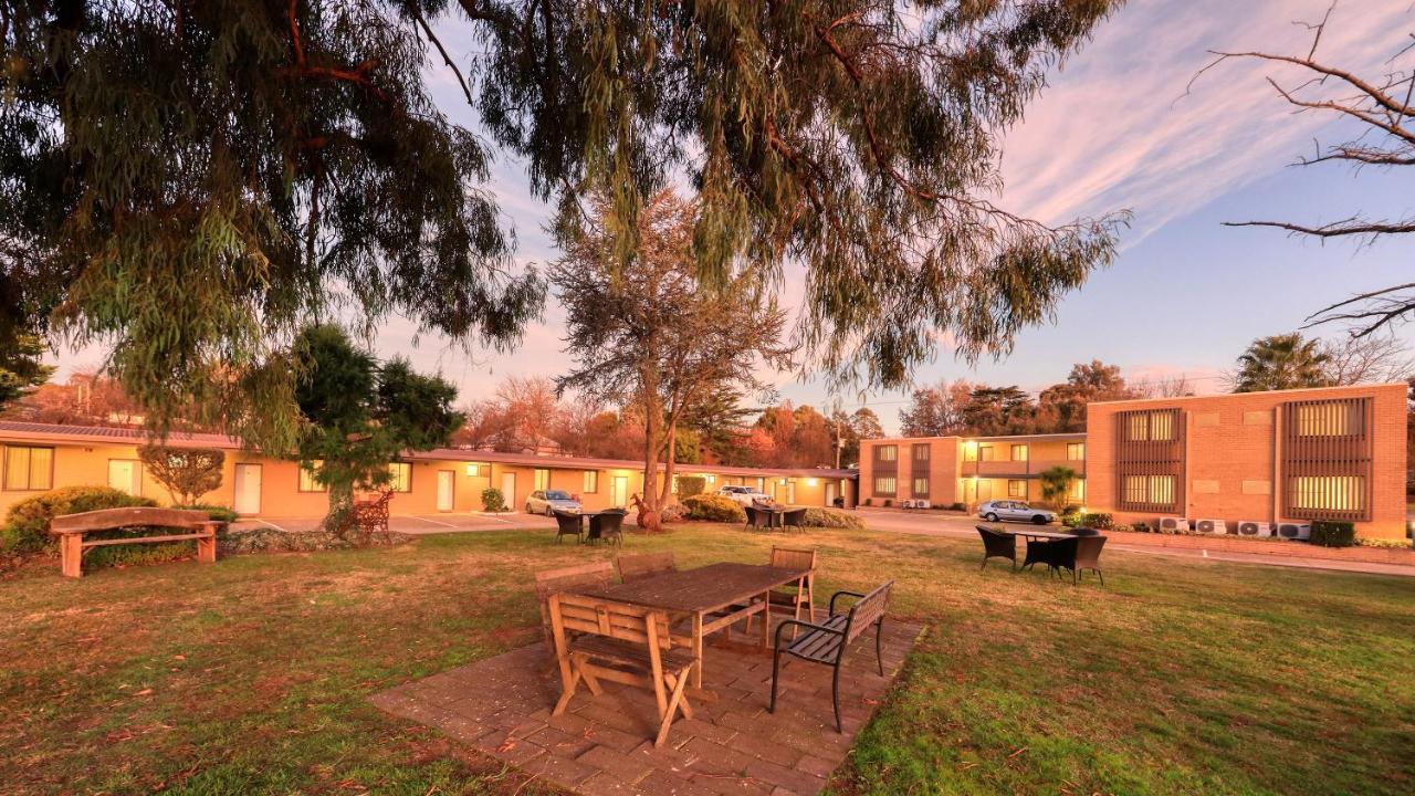 Hamilton Hume Motor Inn Yass Εξωτερικό φωτογραφία